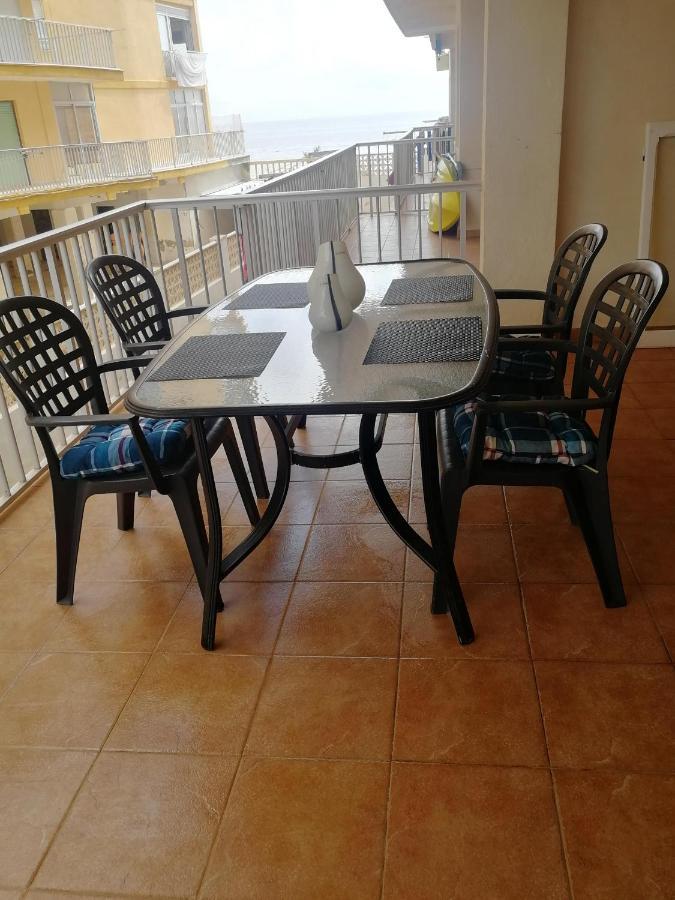 Apartamento Entero Primera Linea De Playa, Pet Friendly Tabernes de Valldigna Exterior foto