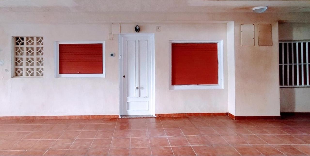 Apartamento Entero Primera Linea De Playa, Pet Friendly Tabernes de Valldigna Exterior foto